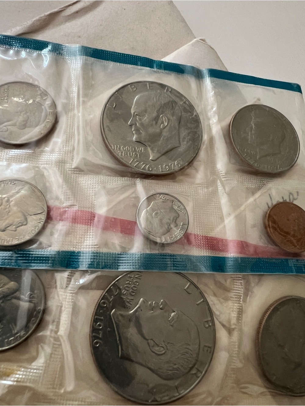 1970-1981 uncirculated us coin mint set - lot of 12 - Picture 9 of 12